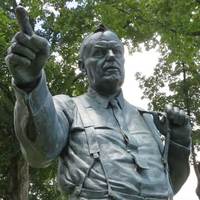 Clarence Darrow Statue