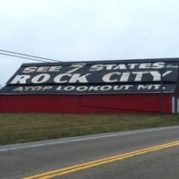 Rock City Barn - See 7 States