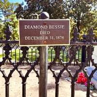 Grave of Diamond Bessie