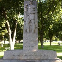 David Crockett Monument