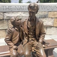 Abe and Tad Lincoln Statue