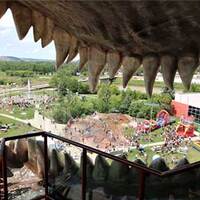 Tyra: World's Largest Dinosaur