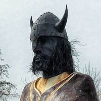 Head and Shoulders of Giant Viking