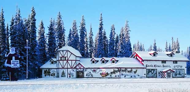Outdoor view of Santa Claus House in the snow.