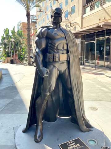 Batman Statue.