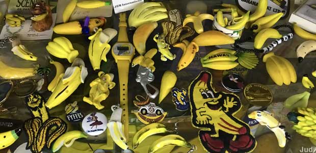 Banana items.