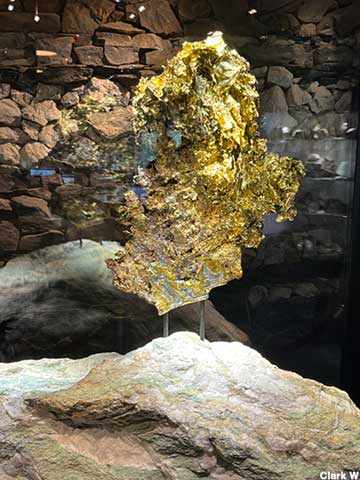 Largest Gold specimen.