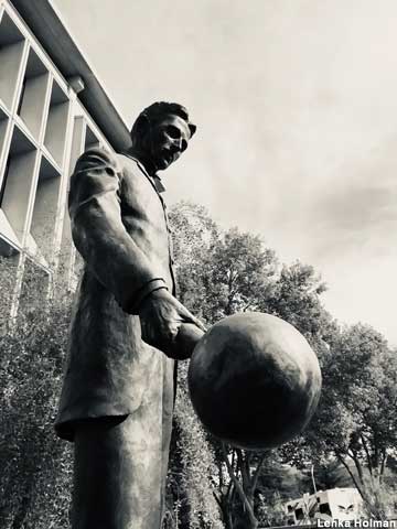 Nikola Tesla statue.