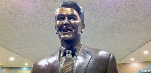Ronald Reagan statue.