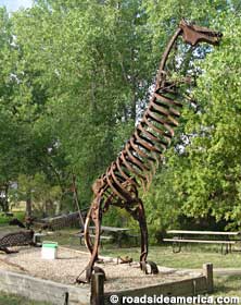 Dinosaur sculpture.