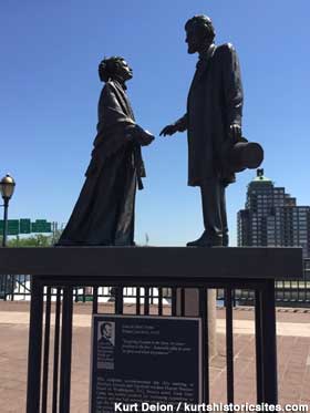 Mini Lincoln Meets Harriet Beecher Stowe.