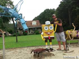 Recycled metal turned into a Sponge Bob.