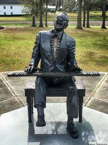 Ray Charles sculpture.