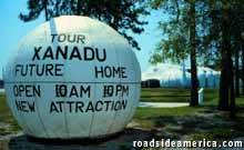 Tour Xanadu sphere sign.