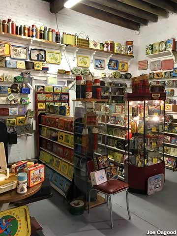 Lunch Box Museum.