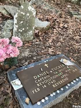 Old Dan Tucker grave.