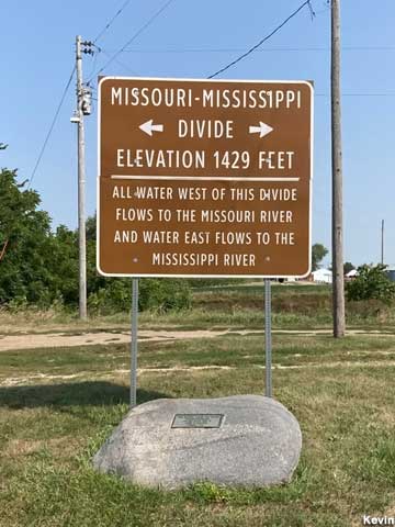 Missouri-Mississippi Divide.