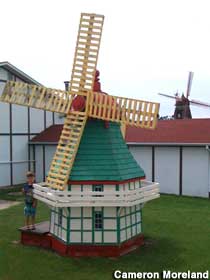 Mini-windmill