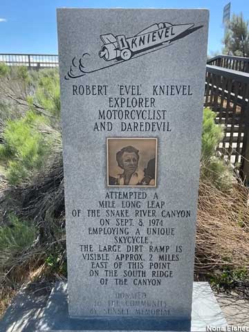 Evel Knievel monument.