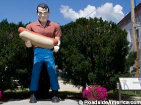 Hot Dog Muffler Man.