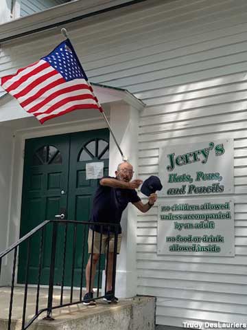 Jerry's Hats, Pens, and Pencils Museum