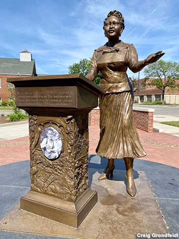 Sculpture of Mamie Till-Mobley.