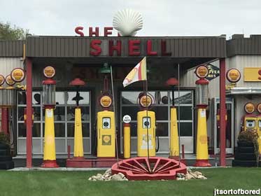 Replica Shell station.