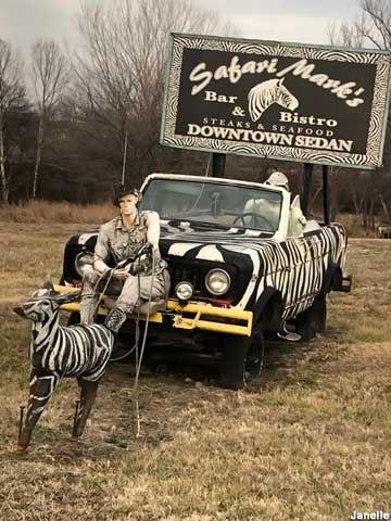Zebra Safari Men.