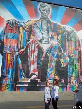 Lincoln mural.