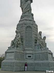Forefathers monument.