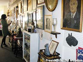 Presidential Pet Museum displays.