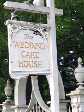 Wedding Cake House sign.