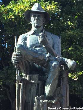 Director John Ford statue.