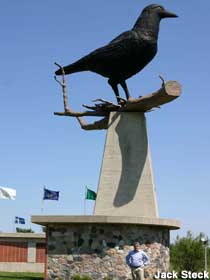 World's Largest Crow statue.
