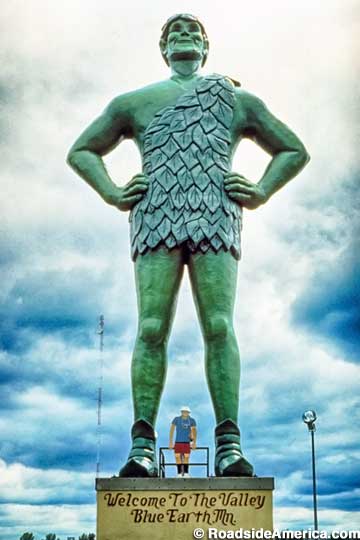 Jolly Green Giant statue visited by our 6-ft. Tall Hinged Man (1985).