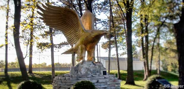 Golden Eagle statue.