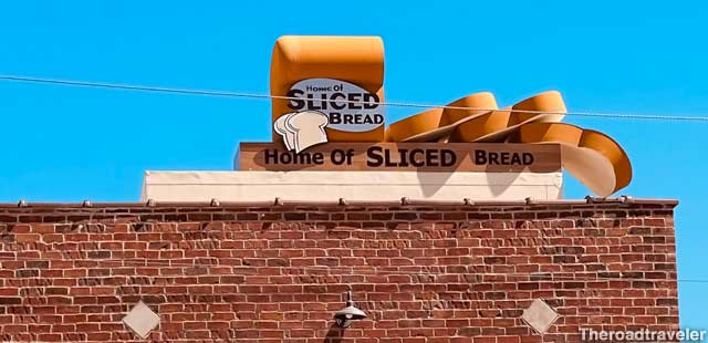 Sliced bread on the roof.