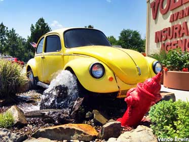 Volkswagen Beetle Hydrant Crash.