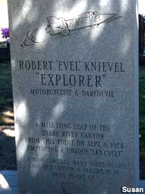 Robert Evel Knievel headstone.