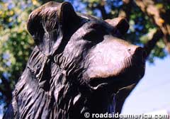 Sculpted face of Old Shep.