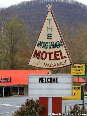 The Wigwam Motel.