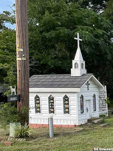 Mini Church.