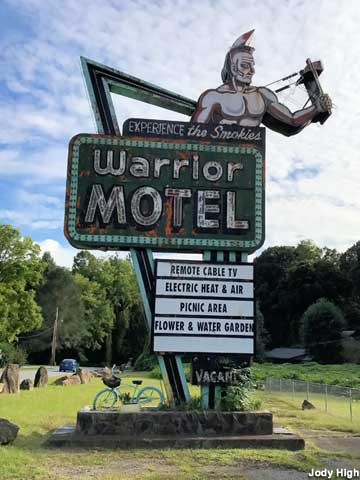 Warrior Motel sign.