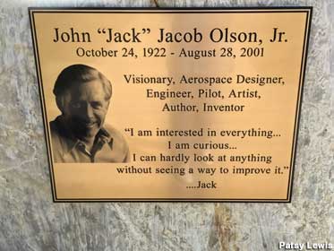 Plaque on monument for John Olson Jr.