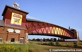 Great Platte River Road Archway.