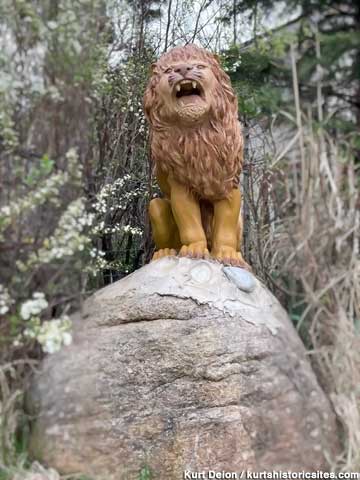 Leo the Lion grave, ~2022.