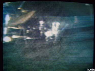 1971 TV transmission from the Moon: golf club swing by astronaut Alan Shepard Jr.