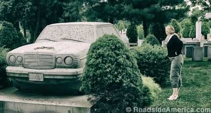 Mercedes Benz grave, Linden, New Jersey.
