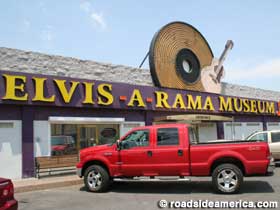 Elvis-A-Rama Museum exterior.