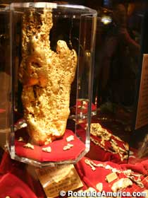 World's Largest Gold Nugget.